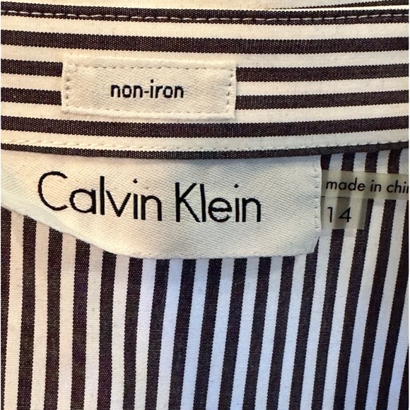 Calvin Klein women’s striped button down no-iron cuff sleeve 100% cotton shirt. - Picture 4 of 4